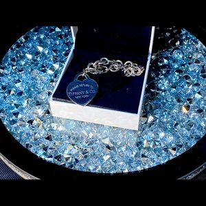 Authentic Tiffany & Co. Large heart bracelet